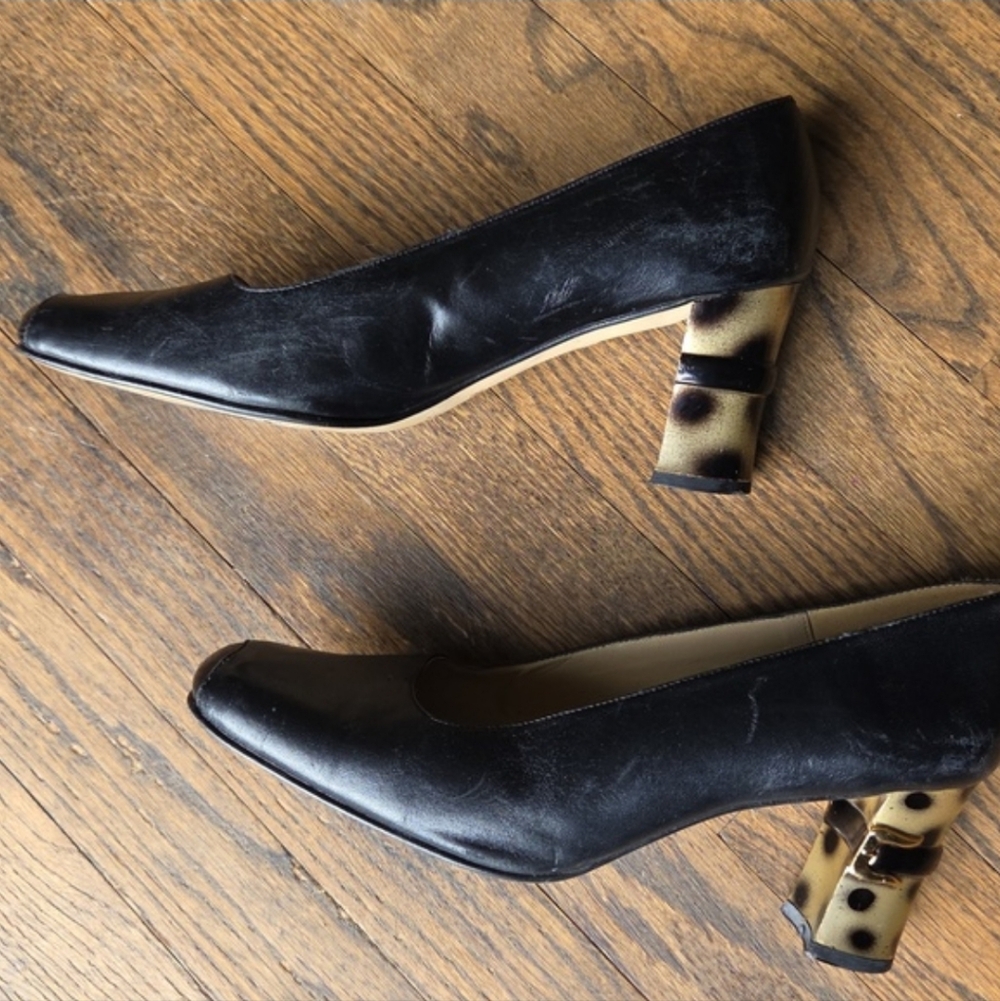 Spanish Leather Collection by Sergio Zelcer Black Pumps Size 9.5 Unique Heel - Picture 14 of 14
